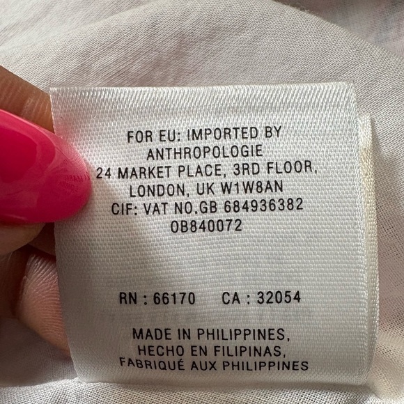 Anthropologie Red Smooch Dress. All Over Red Lip Design. Button Front. Pockets. - Picture 11 of 16